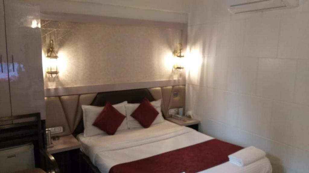 Hotel Sapna Marine Mumbai Dış mekan fotoğraf